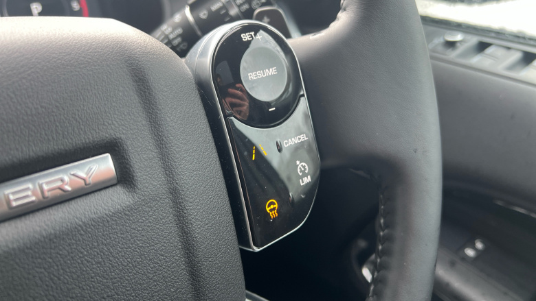 Land Rover Discovery Sport 2.0 SD4 240 SE 5dr Auto [5 Seat] Diesel Station Wagon